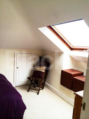 			UNDER OFFER, 2 Bedroom, 1 bath, 1 reception Apartment			 Abbeville Road, Abbeville Village